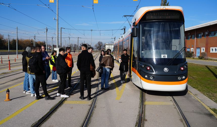 ESTÜ öğrencilerine ESTRAM'da uygulamalı eğitim