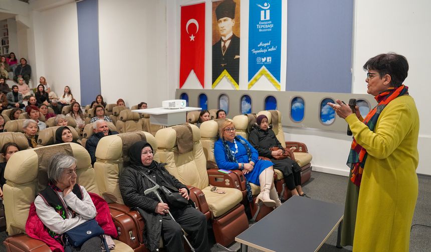 Ailelere ve eğitimcilere mahremiyet eğitimi verildi