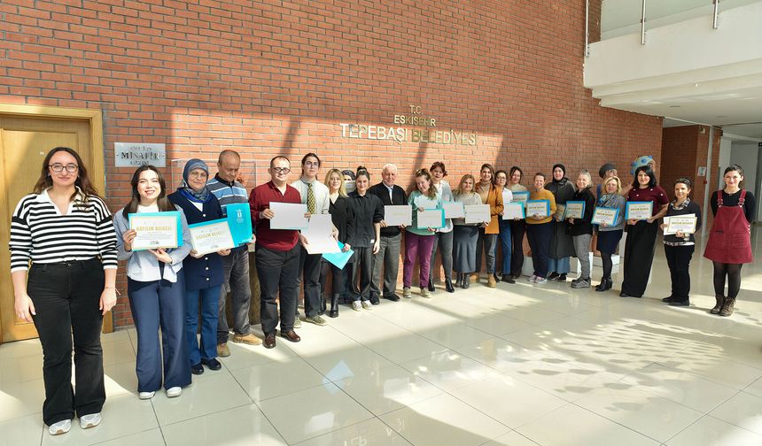 İklim sözcüsü 27 gönüllü belgelerini aldı