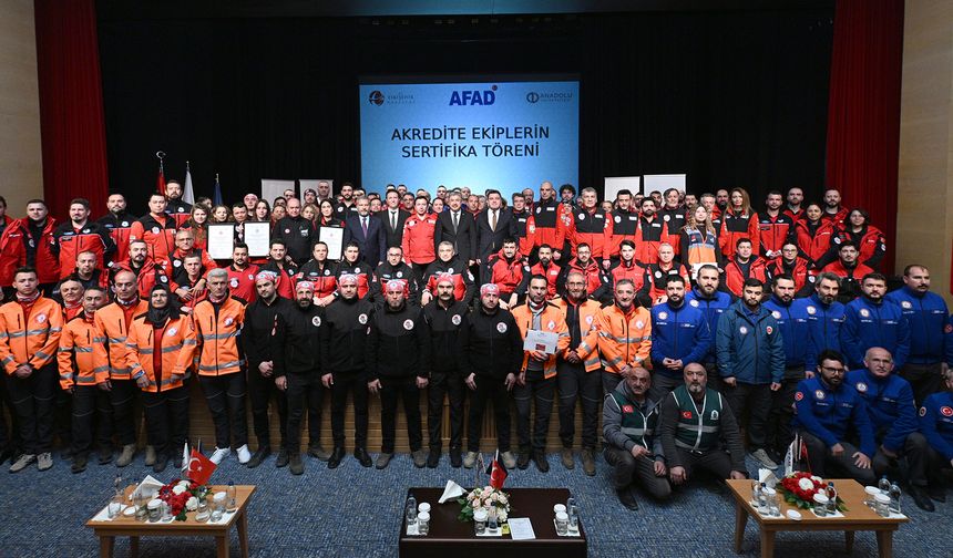 TAK ekibine AFAD akreditasyon patchi verildi