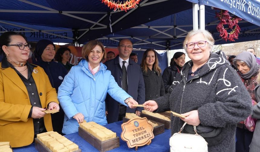 İlk yerel tohumlar Başkan Ünlüce'den