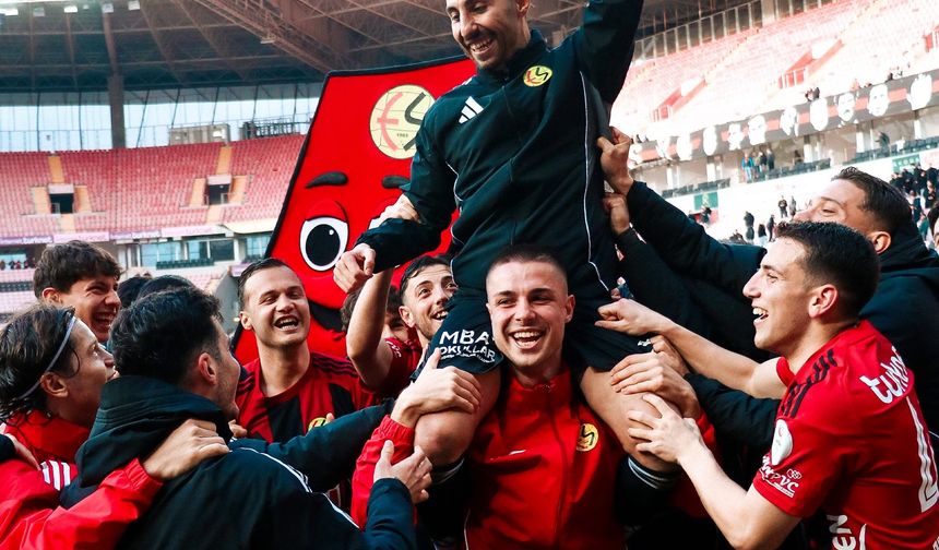 Şimşekler şampiyonluğa yaklaşıyor!