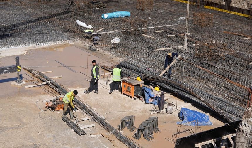 Kurtuluş Kapalı Pazar Yerinde çalışmalar hızlandı