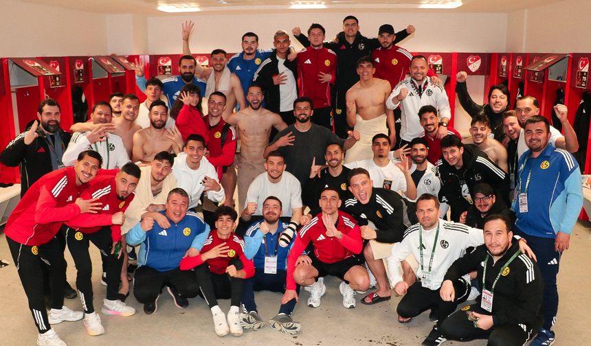 Eskişehirspor'dan 4-0'lık galibiyet sevinci