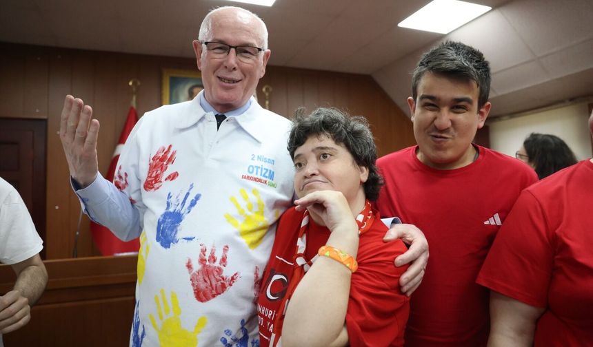 Özel çocukların anlamlı ziyareti yüzlerde tebessüm bıraktı