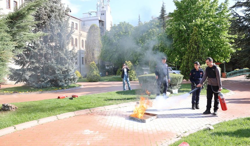 Yangına karşı doğru ve etkili müdahale anlatıldı