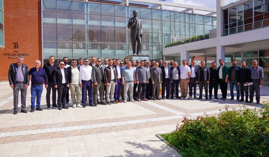 İnşaat malzemecilerinden Başkan Ataç'a ziyaret