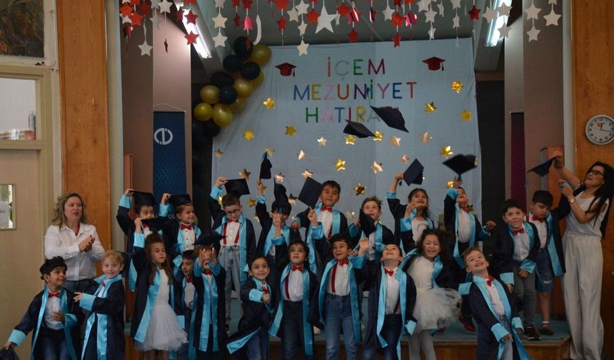 İÇEM'de mezuniyet coşkusu