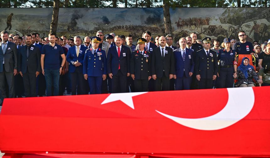 Şehit Uzman Çavuş Mehmet Demirbaş, törenle son yolculuğa uğurlandı
