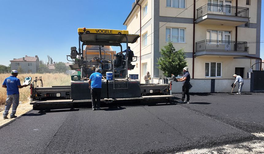 Çukurhisar'da asfalt seferberliği