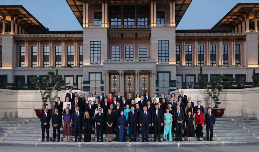 Hatipoğlu: "Türkiye; krizlerin çözümünde masanın kurulduğu ve kararların şekillendiği bir ülke"
