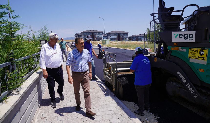 Başkan sahaya indi, çalışmaları yerinde inceledi