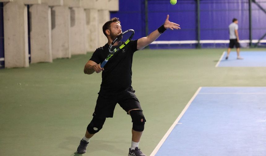 Yeşilay Zafer Kupası Tenis Turnuvası başvuruları başladı