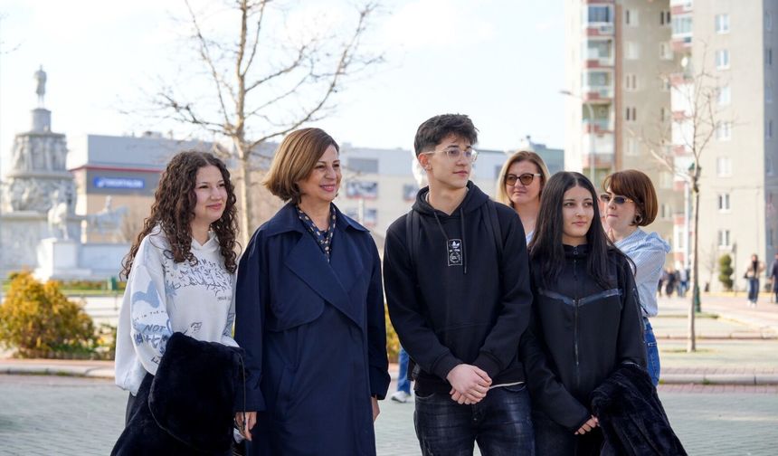 Başkan Ünlüce, üniversiteli gençlere seslendi