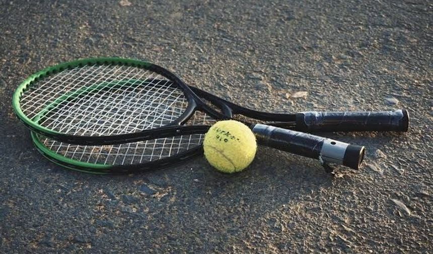 Kurtuluş Kupası Tenis Turnuvası başvuruları başladı
