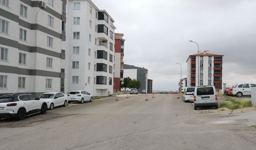 Sivrihisar'daki yeni yapılaşma bölgesinde altyapı ve aydınlatma çalışması başlıyor
