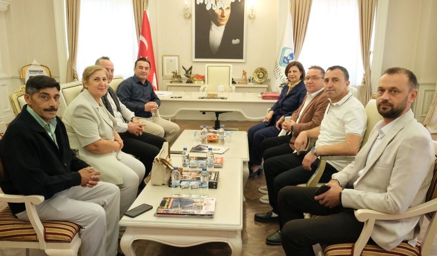 Başkan Dökmeci, Başkan Ünlüce'yi konuk etti