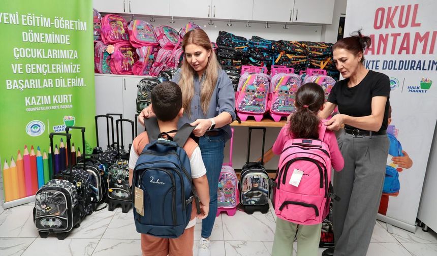 Halk Market okul döneminde de dar gelirlinin yanında