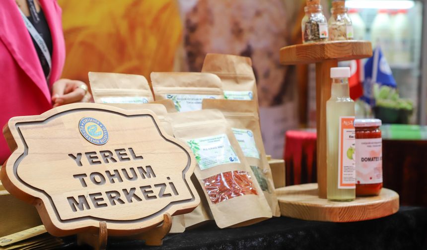 Büyükşehir standı Tarım Fuarı'nda ilgi gördü