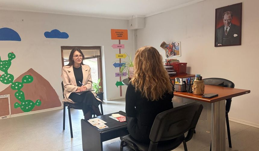 Özel gereksinimli bireylerin ailelerine psikolojik destek