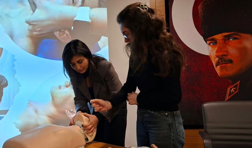 II. Geleneksel Acil Oryantasyon Sempozyumu tamamlandı
