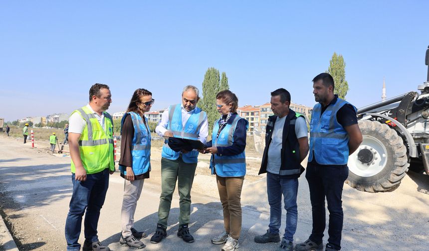 Başkan Ünlüce ESKİ'nin altyapı çalışmalarını yerinde inceledi