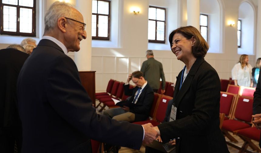 Mudanya Barış Sempozyumu, önemli isimleri bir araya getirdi