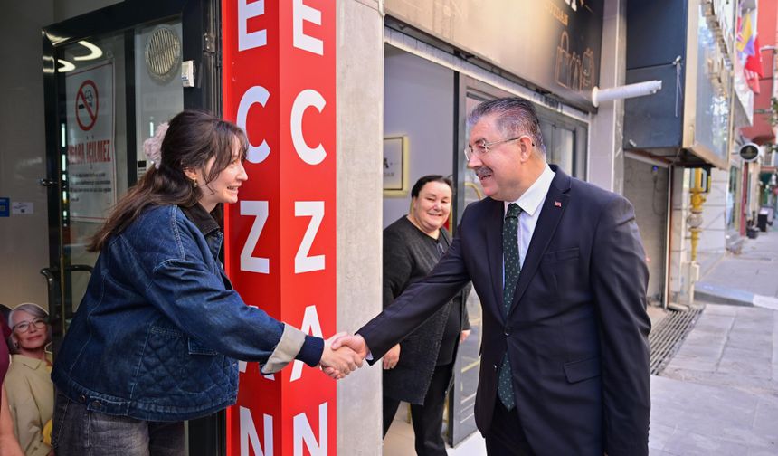 Vali Erdinç Yılmaz, Demirciler Sokak esnafını ziyaret etti